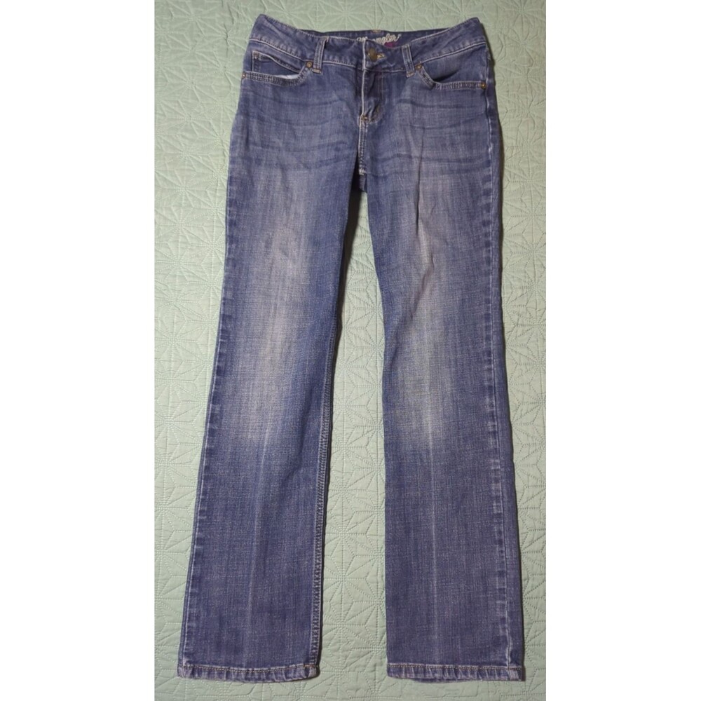 Wrangler Womens Straight Leg Jeans Sz 7 X 30" Inseam Mid-Rise Medium Wash Fading